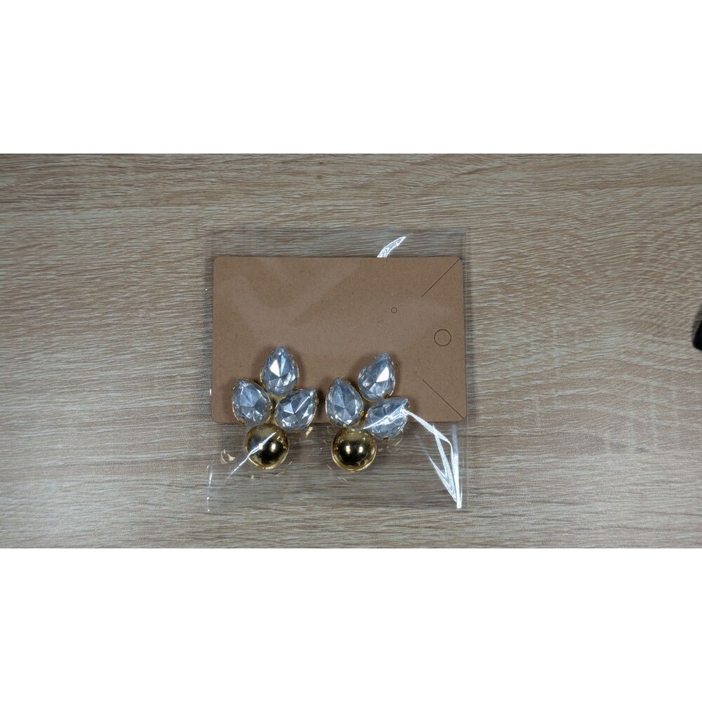 Vintage Style Clip-On Earrings – Gold Tone with Clear Rhinestone Teardrops